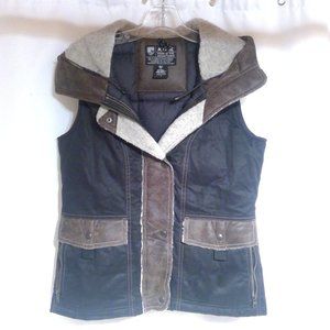 Kuhl Arktik Women's Down Hooded Vest S, Black